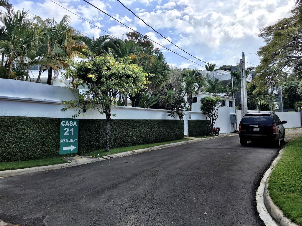 Casa Veintiuno Hotel Sosúa Kültér fotó